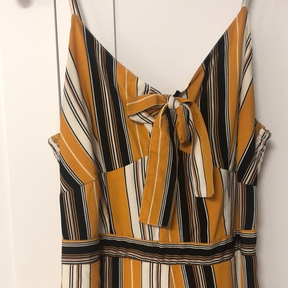 Funky fresh and style. Jumpsuit - Picture 4 of 7